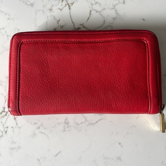 Tory Burch red leather wallet - Picture 2 of 4